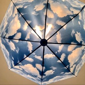 NWT Blue sky folding umbrella